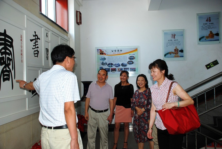 1535698571989352.jpg 1535698571989352.jpg